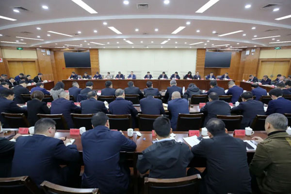  “问”出百姓心声 “答”出责任担当