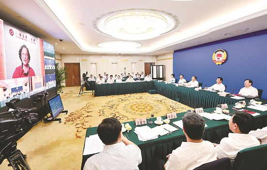庆祝人民政协成立75周年丨十三届全国政协：聚焦中心履职尽责 开拓创新提质增效